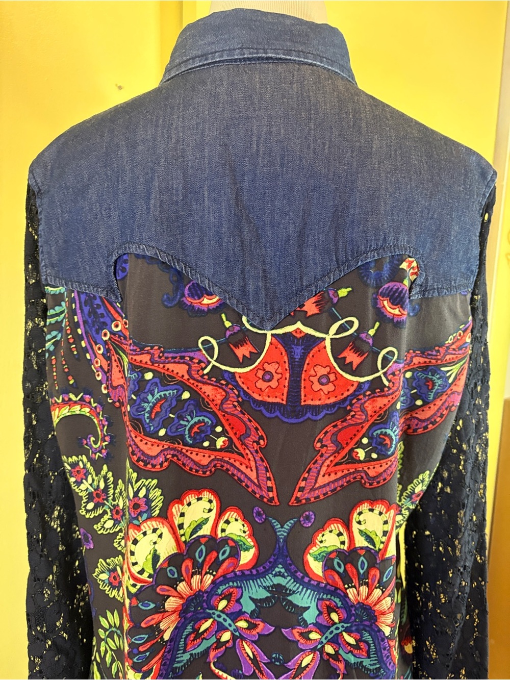 Desigual. Knitted Sleeves. Jean Top - Picture 5 of 13